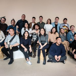 “Victory Worship”的封面