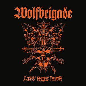 “Life Knife Death”的封面