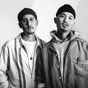 'MIKNNA'の画像