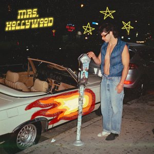 'Mrs. Hollywood'の画像