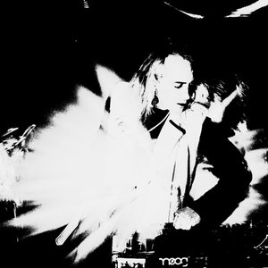 “The Mall”的封面