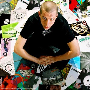 “Luna-C”的封面