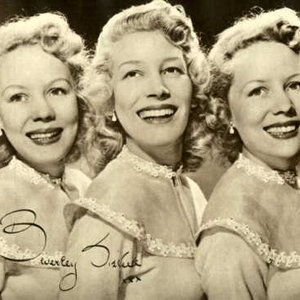 Zdjęcia dla 'The Beverley Sisters'