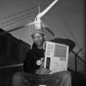 “DJ Toure”的封面