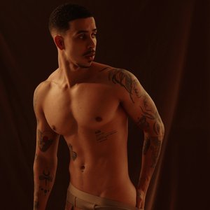 “Thiago Pantaleão”的封面
