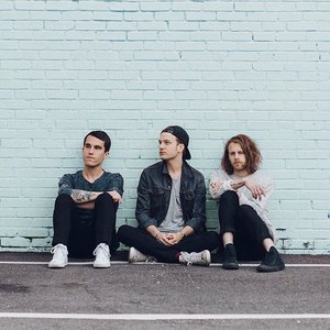 'CRUISR'の画像