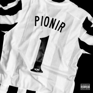“Pionir”的封面