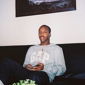 “RonSoCold”的封面