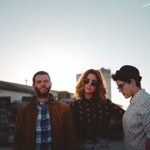 “Break The Senses”的封面