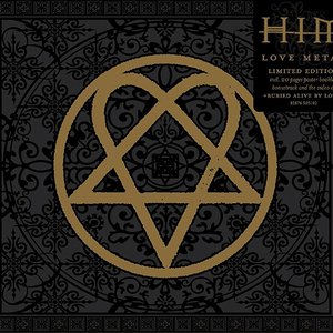 “Love Metal [Limited Edition]”的封面