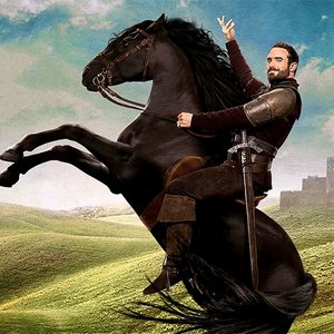 “Cast of Galavant”的封面