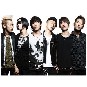 “SEAMO×SPYAIR”的封面