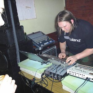 “Chris Moss Acid”的封面