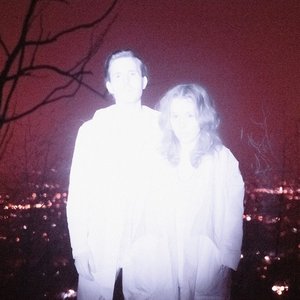 “Purity Ring”的封面