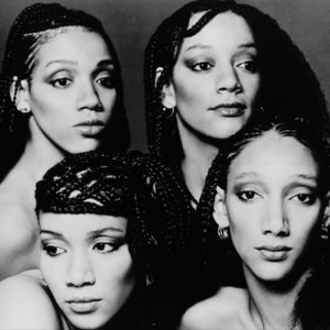 “Sister Sledge”的封面