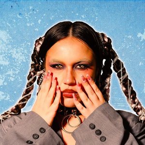 “Sola Guinto”的封面