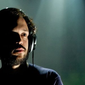 “Hybris”的封面