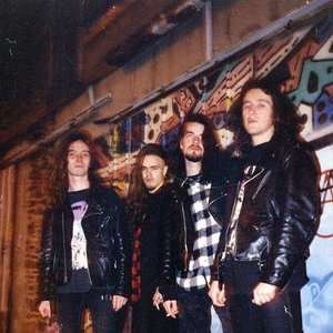 Immagine per 'Burial Vault'