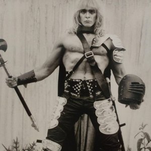 “Thor”的封面