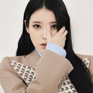 Image for 'IU'