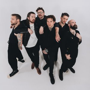 “The Devil Wears Prada”的封面