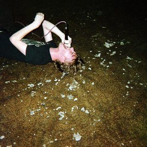 Imagem de 'All My Wishes Were Thrown Down a Well and Should Die There'