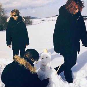 Imagem de 'GLAY'