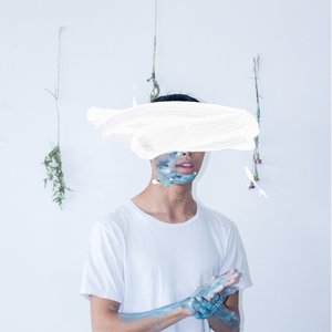 “Crawl Across the Sky”的封面