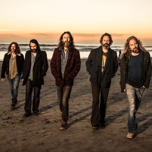 'Chris Robinson Brotherhood' için resim
