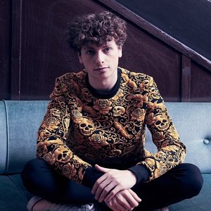 “Daniel Shaw”的封面