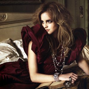 “Emma Watson”的封面