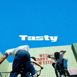 “Tasty”的封面