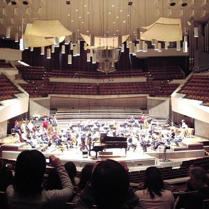 “Karajan & Berliner Philharmoniker”的封面