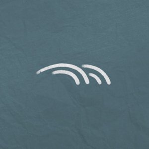 “room waves”的封面