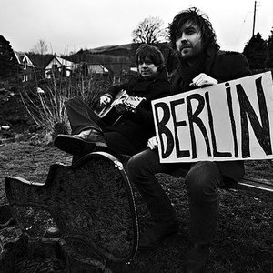 Bild für 'Martin & James'