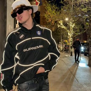 Immagine per 'Gabito Ballesteros'