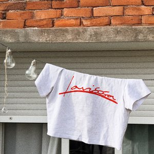 “Larissa (From Larissa: The Other Side Of Anitta)”的封面