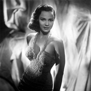 “Dorothy Dandridge”的封面