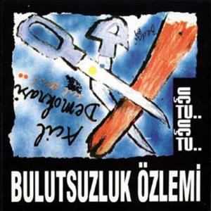 Immagine per 'Uçtu Uçtu / Acil Demokrasi'