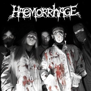 “Haemorrhage”的封面