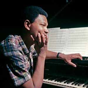 “McCoy Tyner”的封面