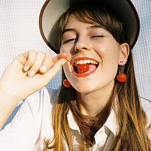 'Faye Webster'の画像