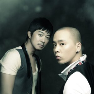 “브라운 아이즈”的封面