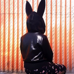 Zdjęcia dla 'emo_bunny_ep'