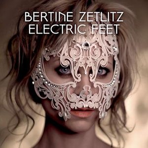 'Electric Feet'の画像