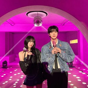 “Jin, YENA”的封面