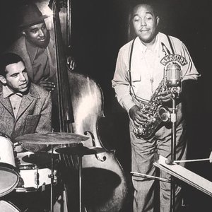 'Dizzy Gillespie, Charlie Parker, Thelonious Monk, Curly Russell & Buddy Rich' için resim