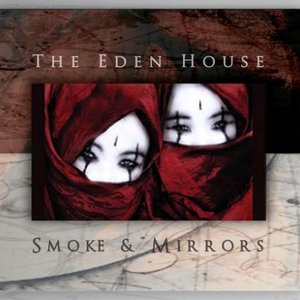 “Smoke And Mirrors”的封面