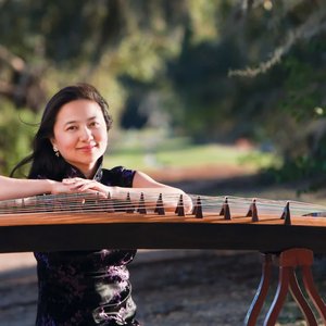 “邓海琼 (Haiqiong Deng)”的封面