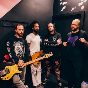 Изображение для 'Cancer Bats'